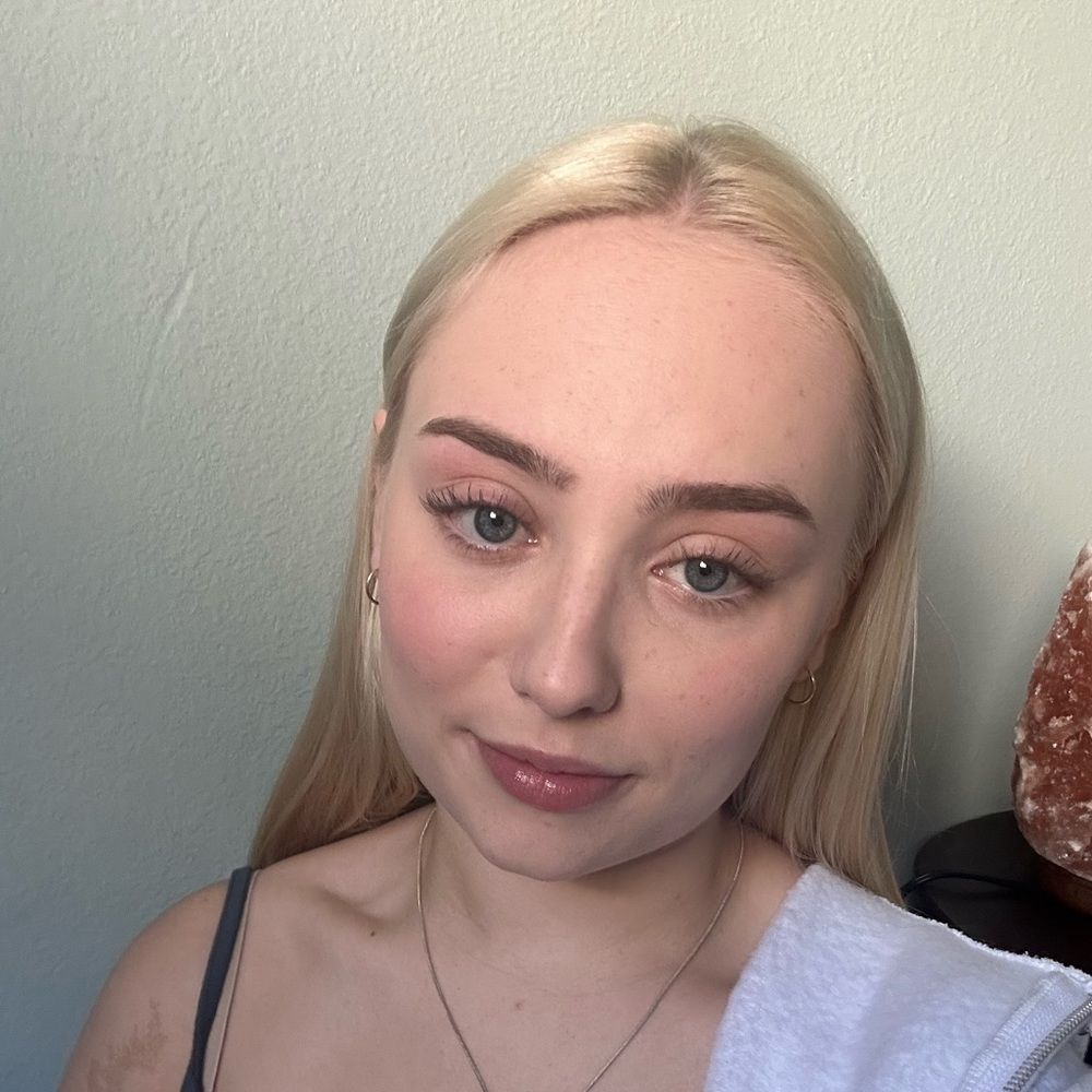 Meet your Posher, Katya